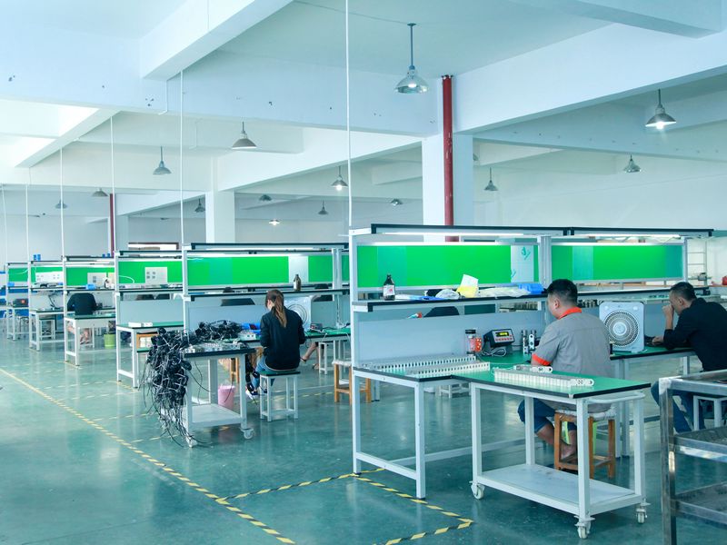 What are the functions of the three structures of the weighing module